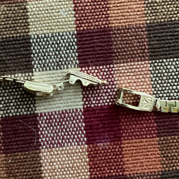 ATWOOD & SAWYER VINTAGE GOLD PLATED CHOKER w/SIMULATED BLUE SAPPHIRE STONES - Picture 9 of 10